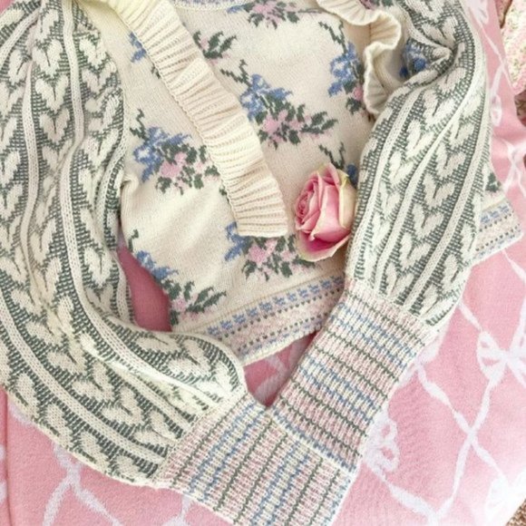Loveshackfancy Warwick knit sweater floral ruffle hearts XS - Picture 4 of 17